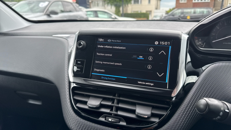 Peugeot 2008 1.2 PureTech Active 5dr Petrol Estate